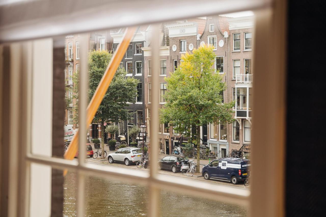 Hotel 717 Amsterdam Exteriér fotografie View from the window of a canal house in Amsterdam