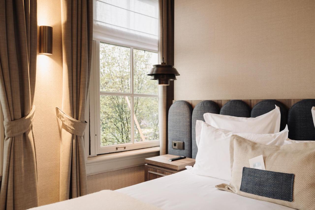 Hotel 717 Amsterdam Exteriér fotografie A bedroom at the hotel