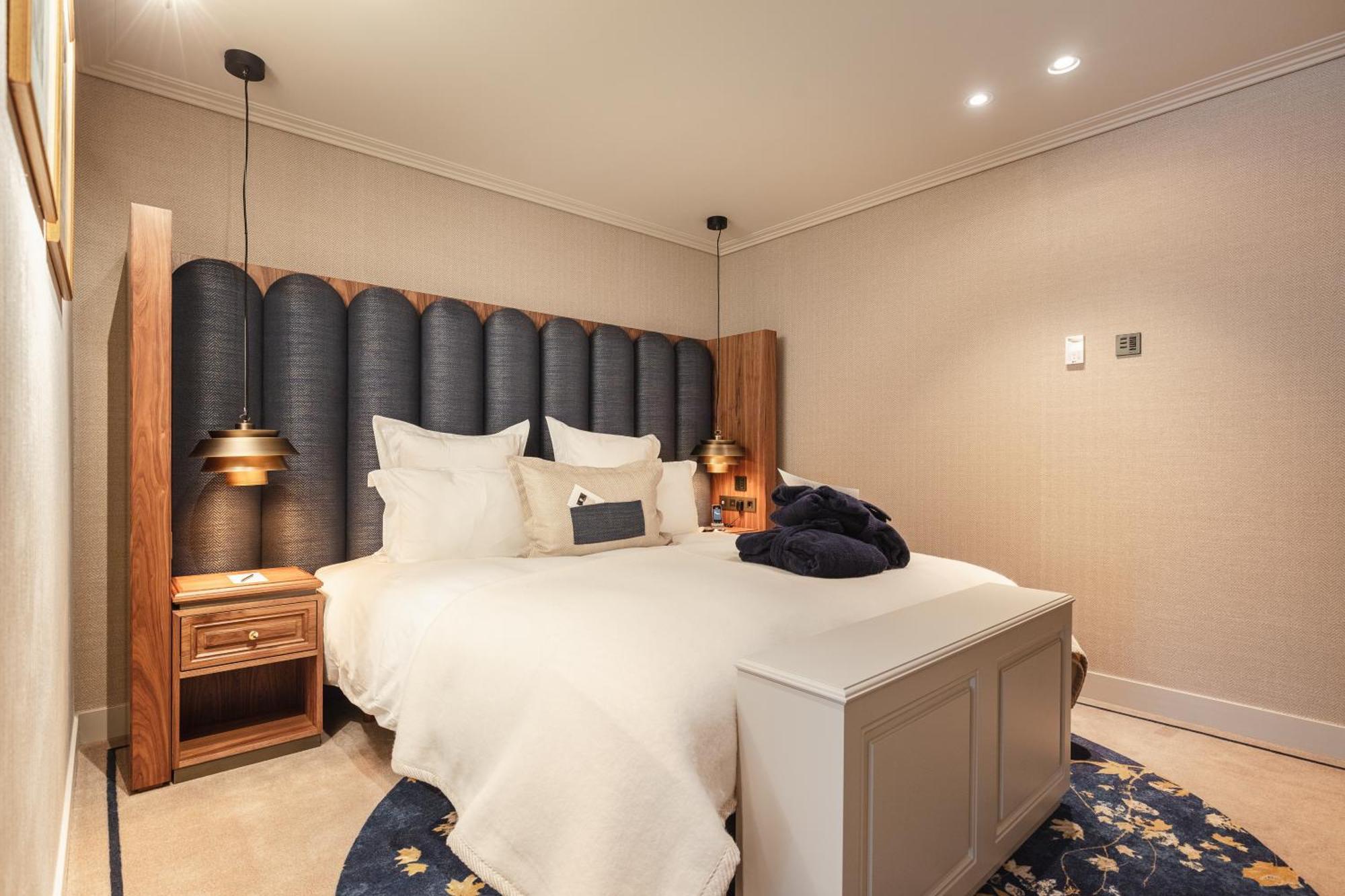Hotel 717 Amsterdam Exteriér fotografie A bedroom at the hotel